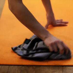 Cómo Limpiar y Desinfectar tu Esterilla de Yoga